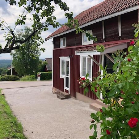Cozy Home In Raettvik With Kitchen المظهر الخارجي الصورة